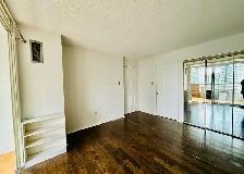 MISSISSAUGA CITY CENTRE LARGE ALL-INCLUSIVE SUITE AVAILABLE NOW