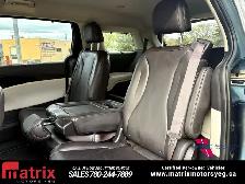 2024 Kia Carnival EX - Photo 16