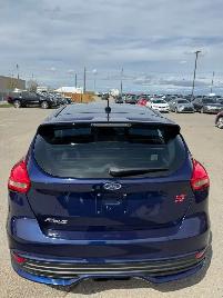 2016 Ford Focus ST : One Owner, Low Mileage - Photo 5