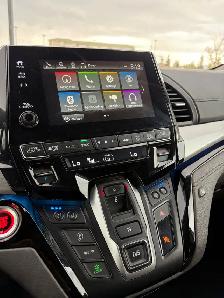 2019 Honda Odyssey Touring Auto - Photo 6