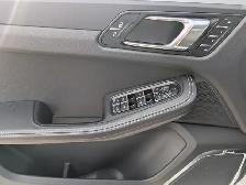 2023 Porsche Macan Macan T Jamais Accid - Photo 9