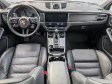 2023 Porsche Macan Macan T Jamais Accid - Photo 12