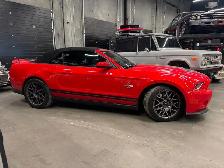 2011 Ford Mustang Shelby GT500 | 6-Speed Manual | Full Front - Photo 2