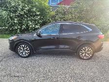 2020 Ford Escape Titanium Hybrid AWD - Photo 5