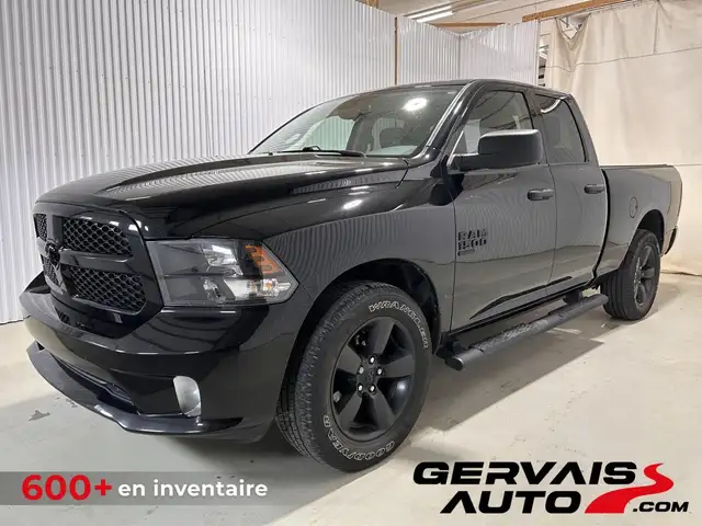 RAM 1500 Classic Express Quad Cab 4x4 caisse de 6 pi 4 po 2021 à