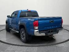 2017 Toyota Tacoma SR5 Low Mileage|4X4|Financing Available - Photo 2