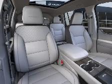 2026 GMC Acadia - Photo 6