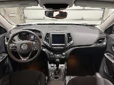 Jeep Cherokee North 4x4 2022 à vendre - Photo 13