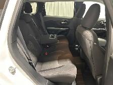 Jeep Cherokee North 4x4 2022 à vendre - Photo 17