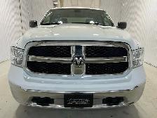 RAM 1500 Classic Slt Awd V8 2023 a vendre - Photo 3