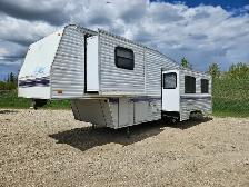 1995 Terry 32 Ft T/A Fifth Wheel 325F