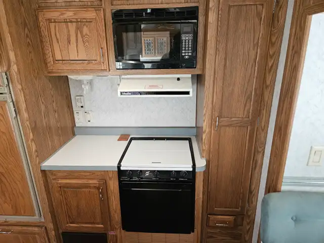 1995 Terry 32 Ft T/A Fifth Wheel 325F - Photo 14