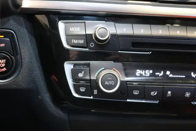 2016 BMW 3 Series 328i xDrive - SUNROOF|NAVI|CAMERA|HEATED SEATS - Photo 15