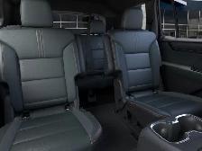 2026 GMC Acadia AT4 - Photo 17