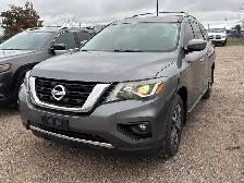 2017 NISSAN PATHFINDER SV EDITION | 4X4 | 7 PSGER - Photo 4