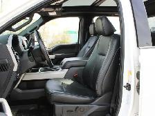 2022 Ford Super Duty F-350 SRW LARIAT  V8 Diesel - Photo 2