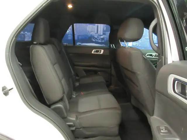 FORD EXPLORER 2013 XLT AWD V6 3.5L BANC CHAUFFANT A/C 7 PASSA - Photo 9