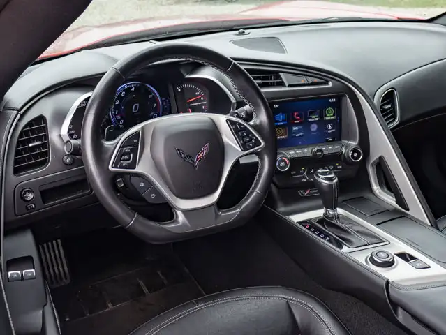 2019 Chevrolet Corvette 1LT - Photo 15