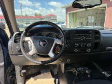 2010 GMC Sierra 1500 SLE Ext. Cab 4WD - Photo 9