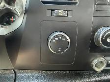 2010 GMC Sierra 1500 SLE Ext. Cab 4WD - Photo 14