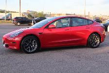 2021 Tesla Model 3 - Photo 3