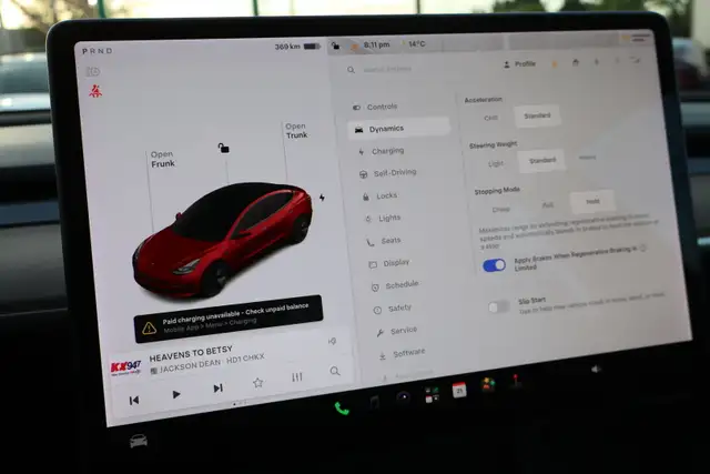 2021 Tesla Model 3 - Photo 17