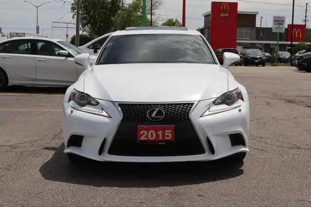 2015 Lexus IS - Photo 2