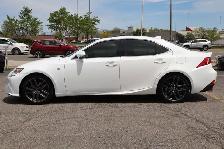 2015 Lexus IS - Photo 4