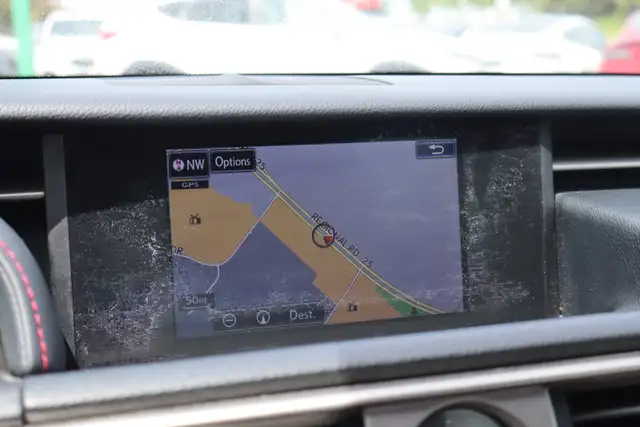 2015 Lexus IS - Photo 15