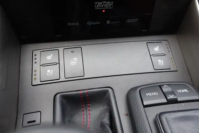 2015 Lexus IS - Photo 21