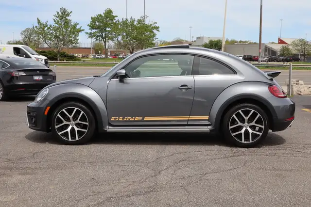 2019 Volkswagen Beetle - Photo 4