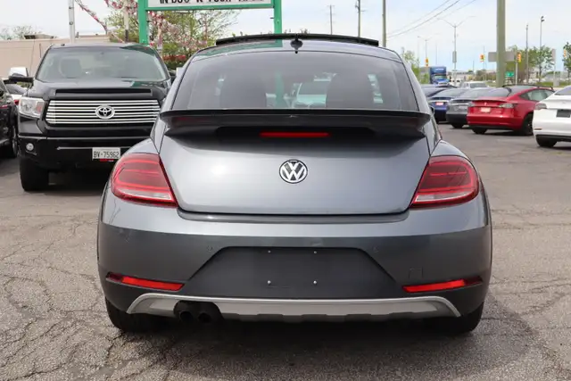 2019 Volkswagen Beetle - Photo 6