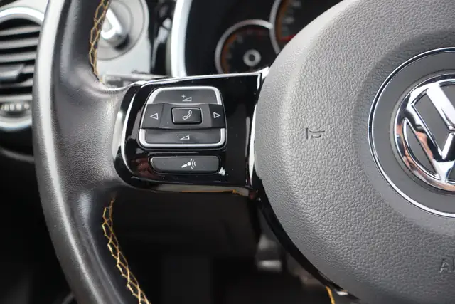 2019 Volkswagen Beetle - Photo 11