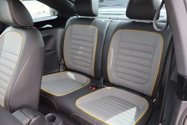 2019 Volkswagen Beetle - Photo 20