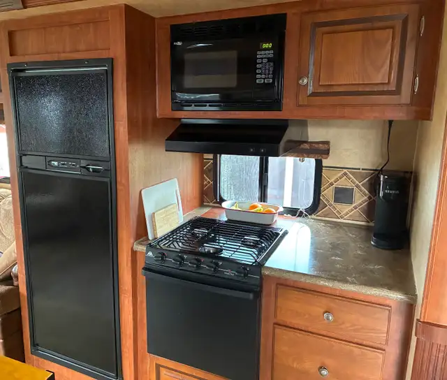 2012 Jayco Eagle Super Lite 31.5 RLTS Fifth Wheel Trailer
