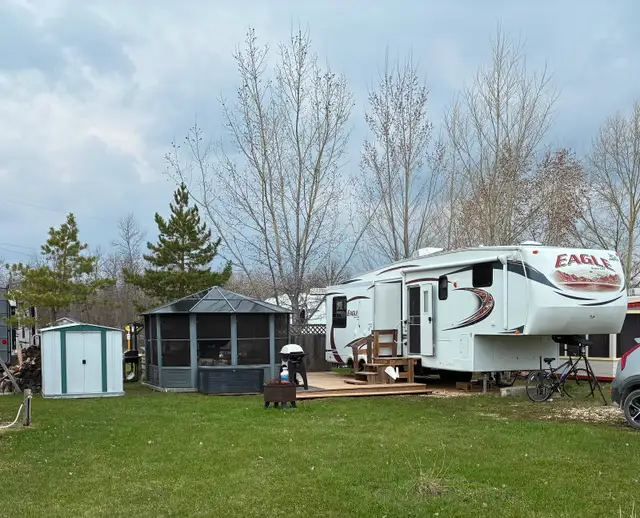 2012 Jayco Eagle Super Lite 31.5 RLTS Fifth Wheel Trailer - Photo 6