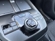 2026 Toyota C-HR SE SE TRIM - Photo 14