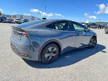 2026 Toyota Prius Plug-In Hybrid SE SE HYBRID - Photo 5