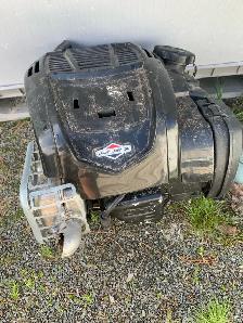various small lawnmower/ pressure washer motors/ various prices