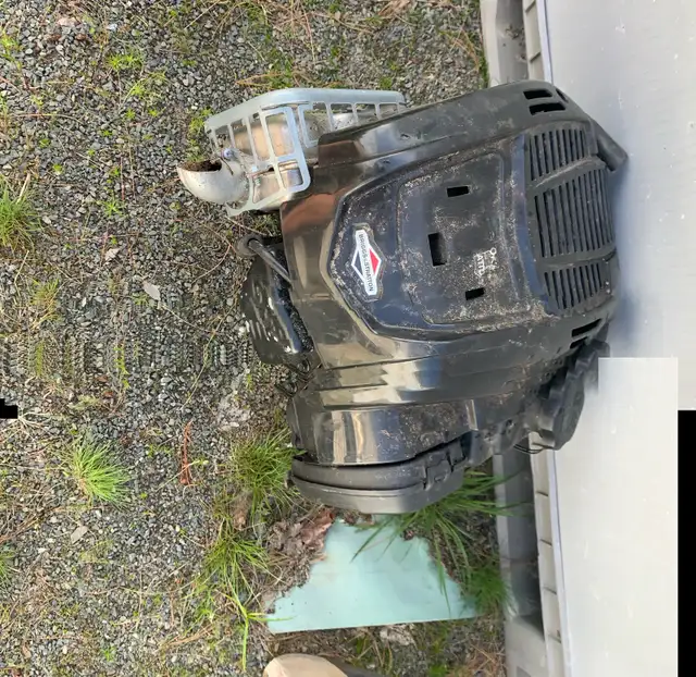 various small lawnmower/ pressure washer motors/ various prices - Photo 2