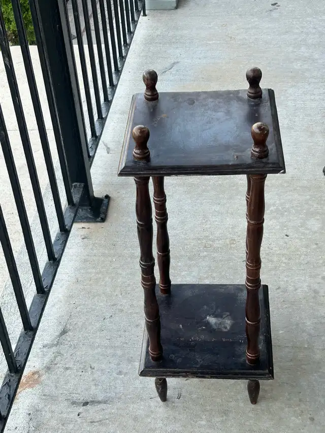 Wood Plant Stand - Photo 2