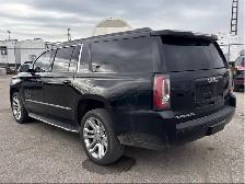 2017 GMC Yukon XL SLT - Photo 7