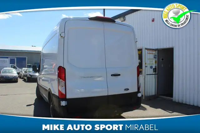 2021 Ford Transit Cargo Van T-250 PA toit moyen 130 po PNBV de 9 - Photo 3