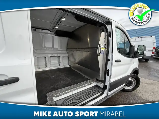 Ford Transit T-150 PA toit bas 2021 - Photo 8