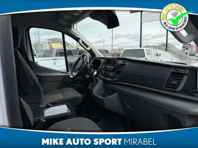 Ford Transit T-150 PA toit bas 2021 - Photo 9