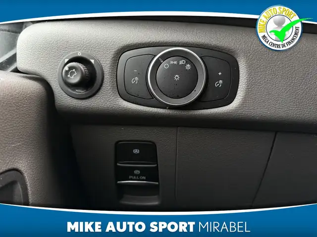Ford Transit T-150 PA toit bas 2021 - Photo 15