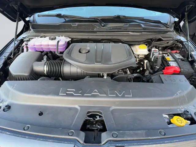 2026 RAM 1500 Sport 4x4 Crew Cab 5'7 Box - Photo 10
