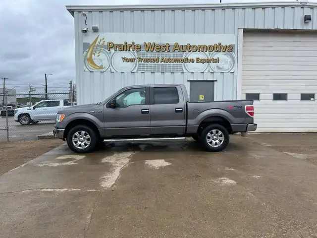 2011 Ford F-150 XLT Crew Cab 5.0L V8 | No Accidents | Command St - Photo 8