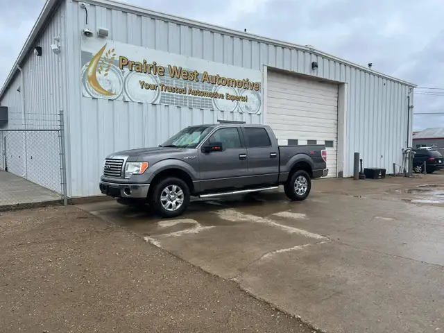 2011 Ford F-150 XLT Crew Cab 5.0L V8 | No Accidents | Command St - Photo 9