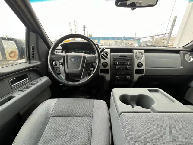 2011 Ford F-150 XLT Crew Cab 5.0L V8 | No Accidents | Command St - Photo 23